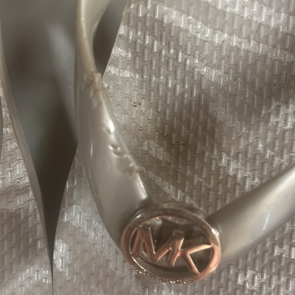 Michael Kors bundle - Picture 3 of 6